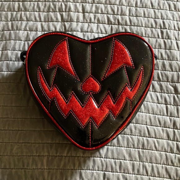 Love, Pain & Stitches Bags Love Pain Stitches Heart Meanie Poshmark